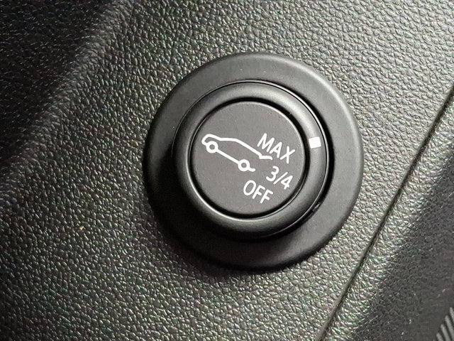 Used 2021 Chevrolet Equinox LT image 25