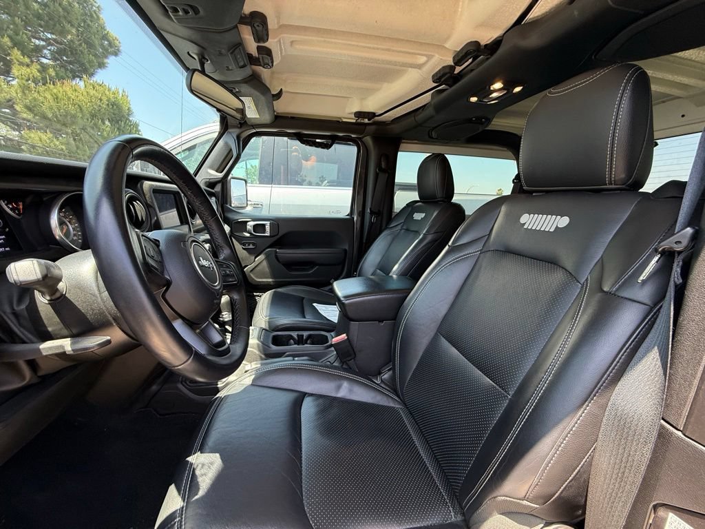 Used 2022 Jeep Wrangler Sport AWD/4WD image 6
