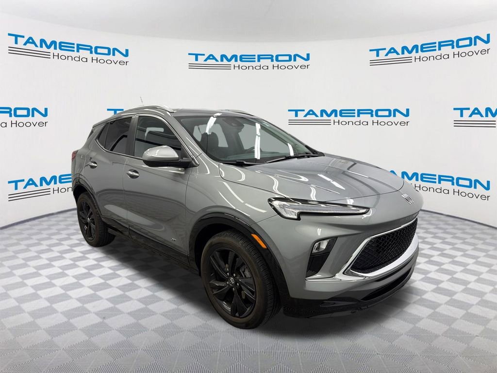 Used 2025 Buick Encore GX Sport Touring w/ Comfort Package FWD image 7