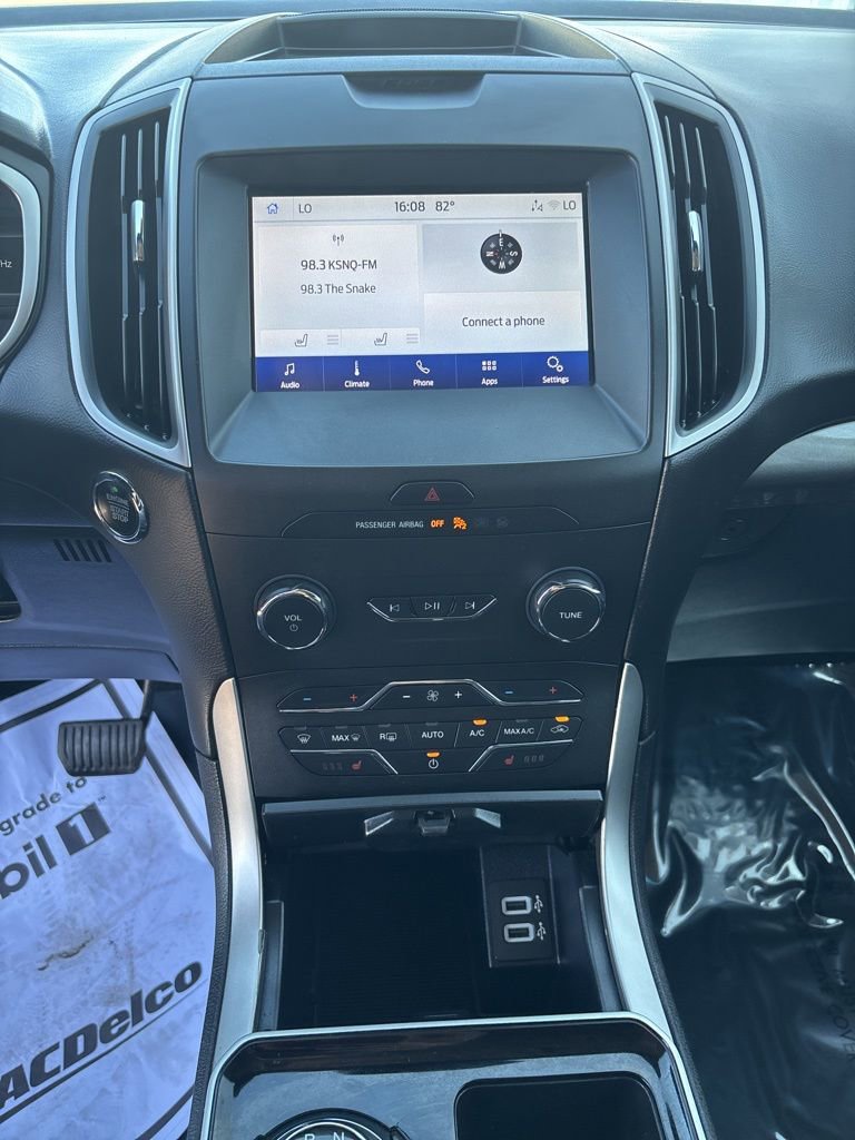 Used 2020 Ford Edge SEL image 20