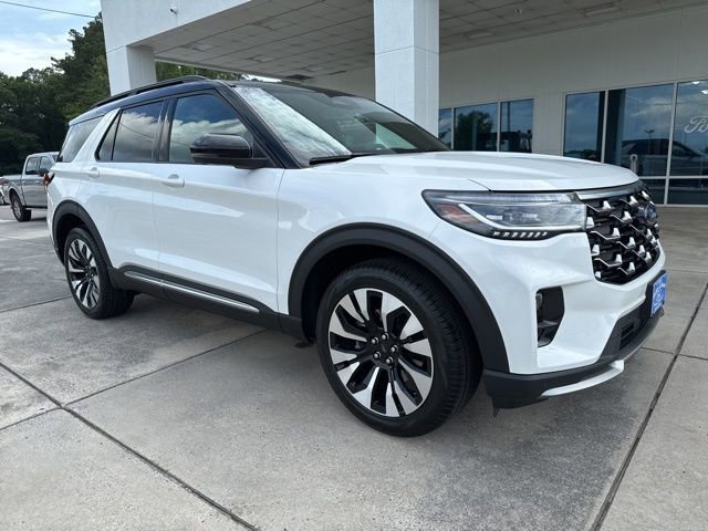 Used 2026 Ford Explorer Platinum w/ LUX Leather Package AWD/4WD image 1