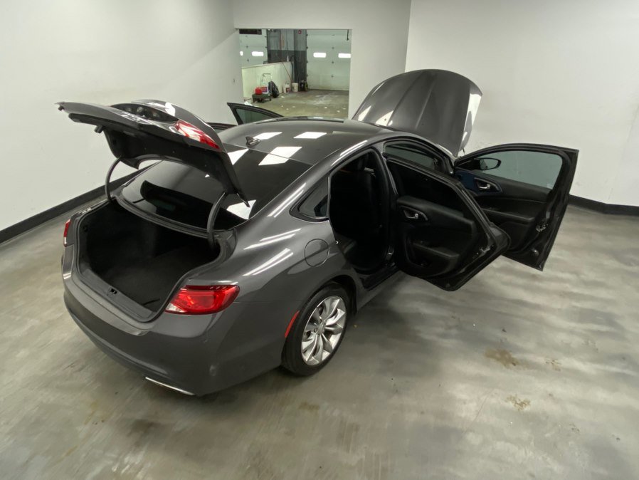 Used 2016 Chrysler 200 S w/ Comfort Group image 50