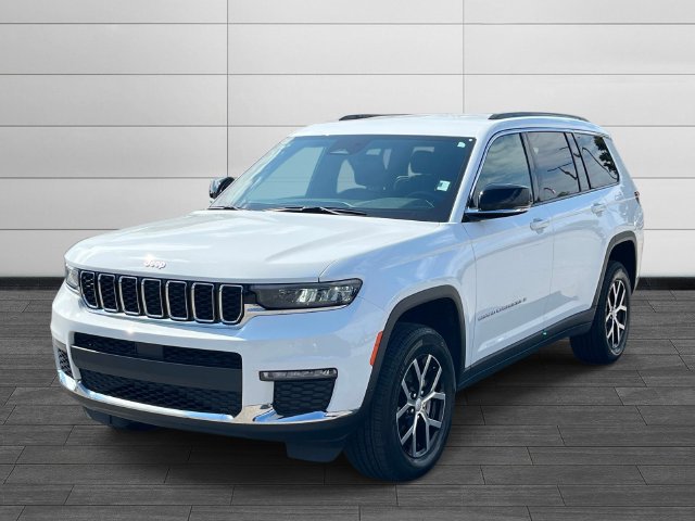Used 2025 Jeep Grand Cherokee L Limited AWD/4WD image 8