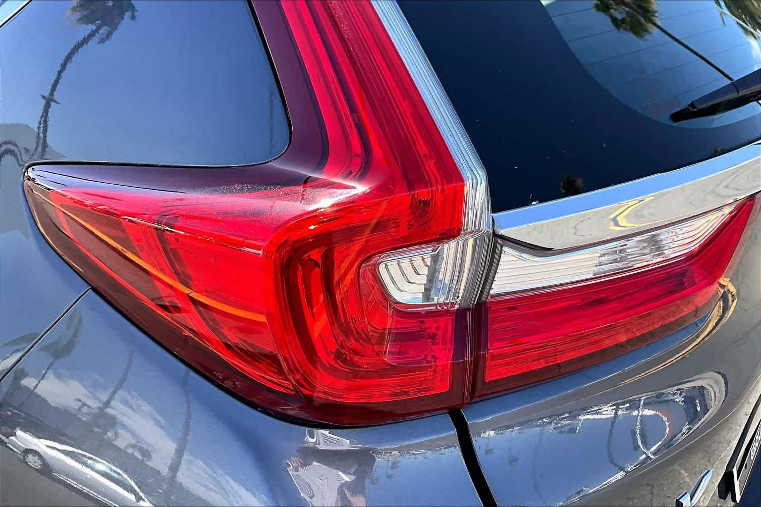 Used 2018 Honda CR-V LX image 28