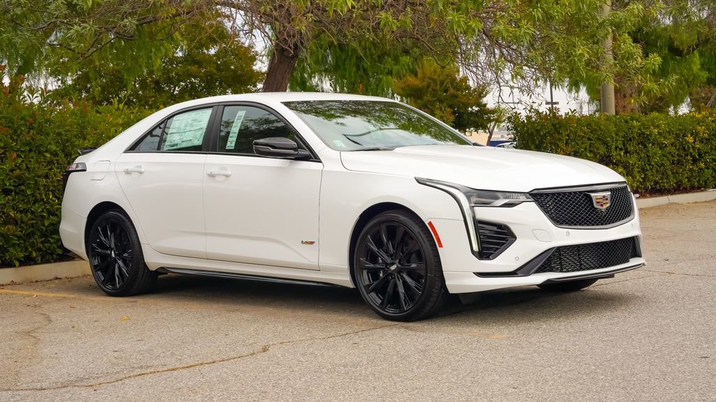 New 2026 Cadillac CT4 V image 6