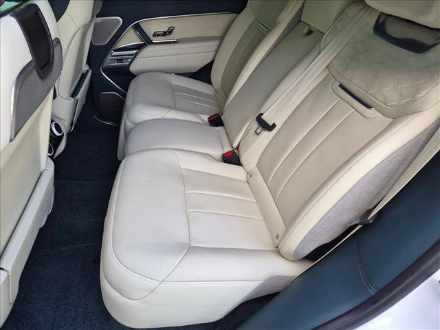 Certified 2025 Land Rover Range Rover SV AWD/4WD image 20
