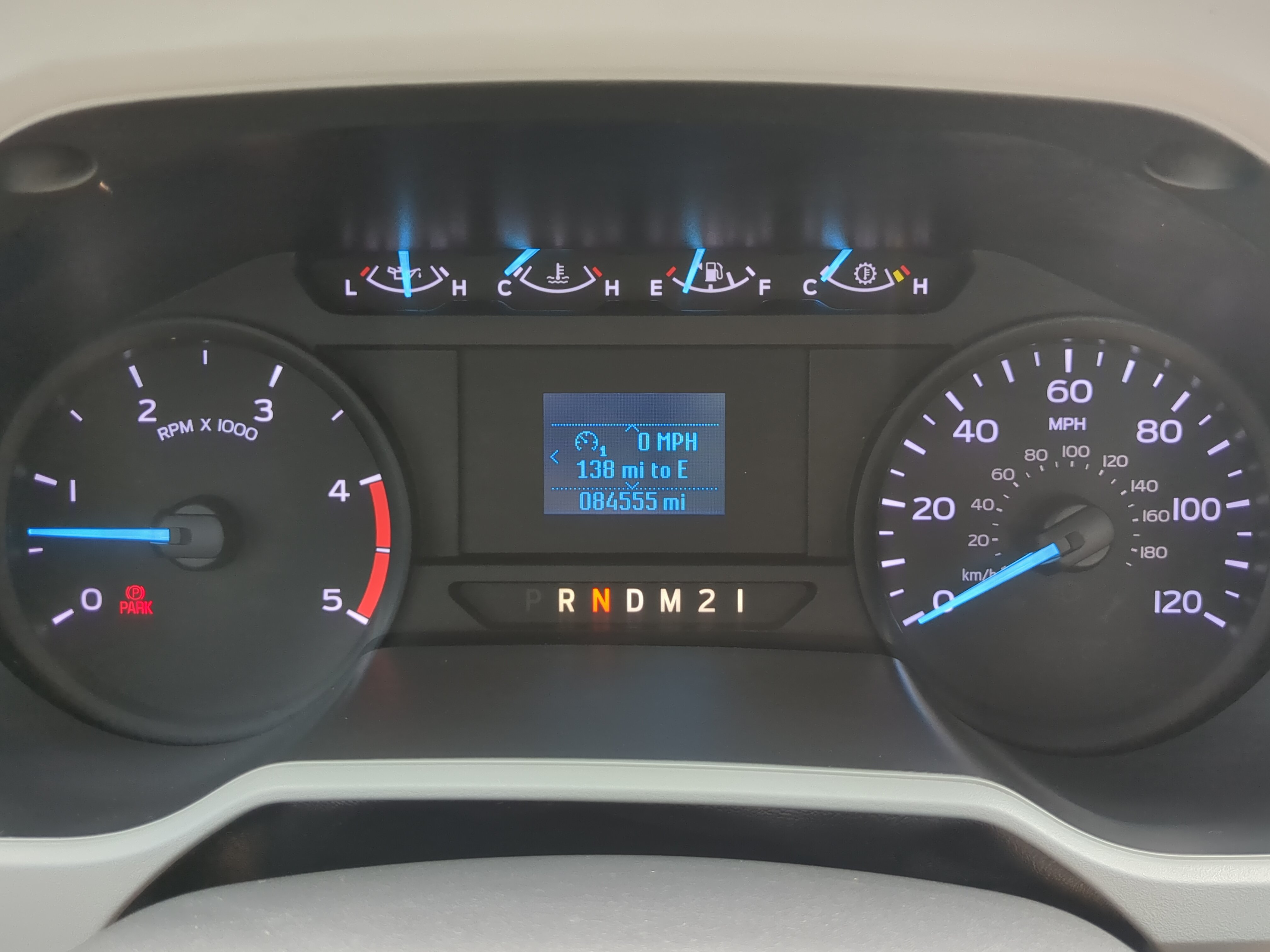 Used 2021 Ford F750 2WD Regular Cab Super Duty image 21
