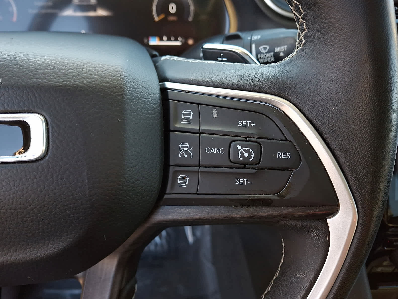 Used 2021 Jeep Grand Cherokee L Limited image 24