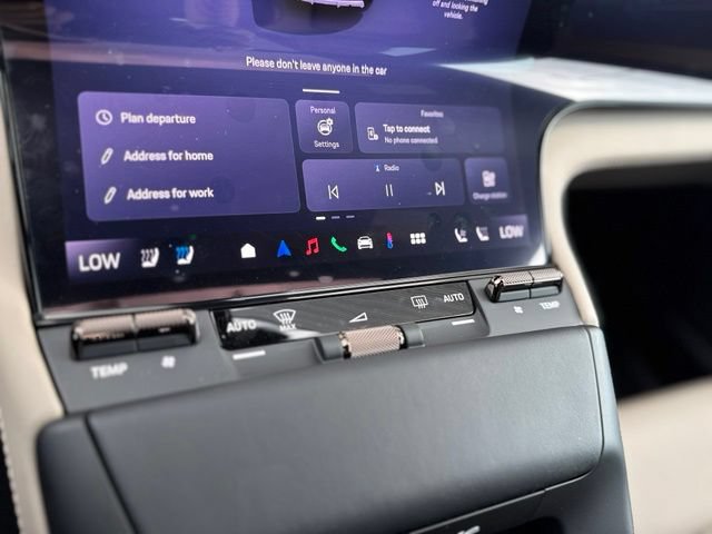 New 2026 Porsche Cayenne Turbo AWD/4WD image 35