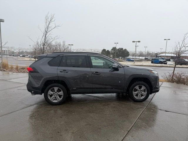 Used 2025 Toyota RAV4 XLE AWD/4WD image 8