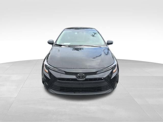 Used 2024 Toyota Corolla LE image 10