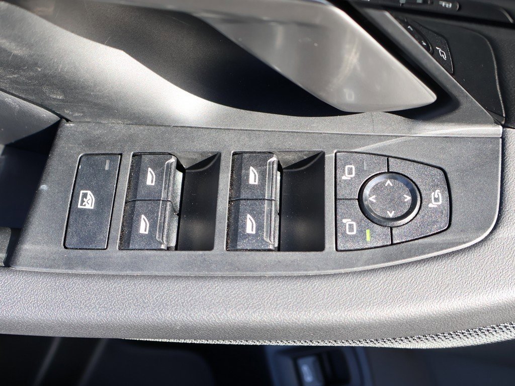 Used 2025 BMW i5 xDrive40 w/ Premium Package image 45