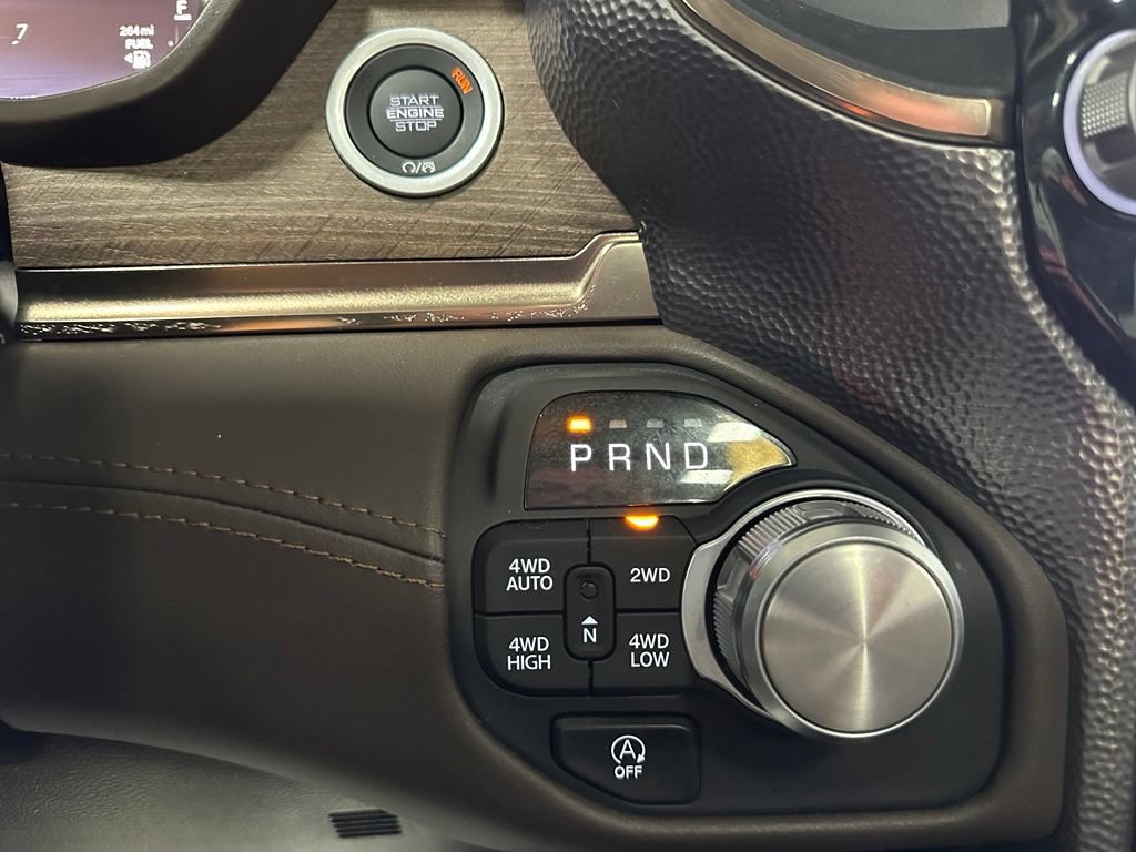 Used 2026 RAM 1500 Limited AWD/4WD image 22