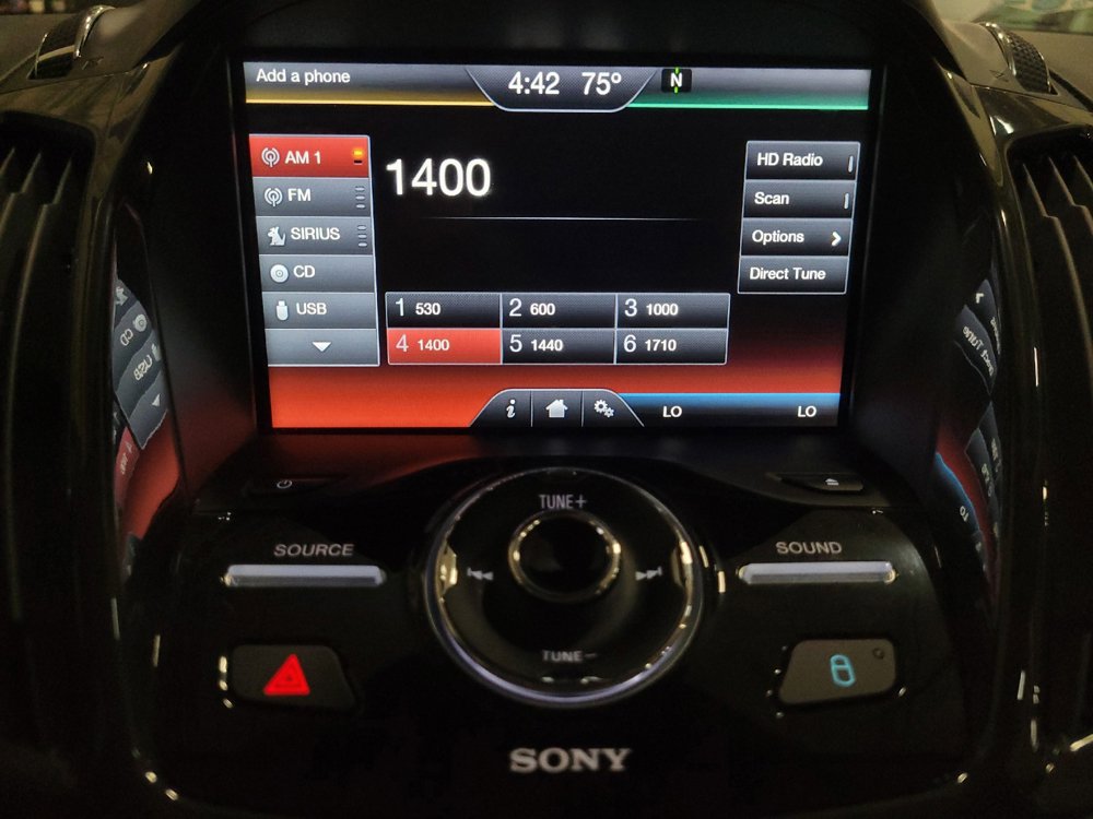 Used 2015 Ford Escape Titanium AWD/4WD image 25