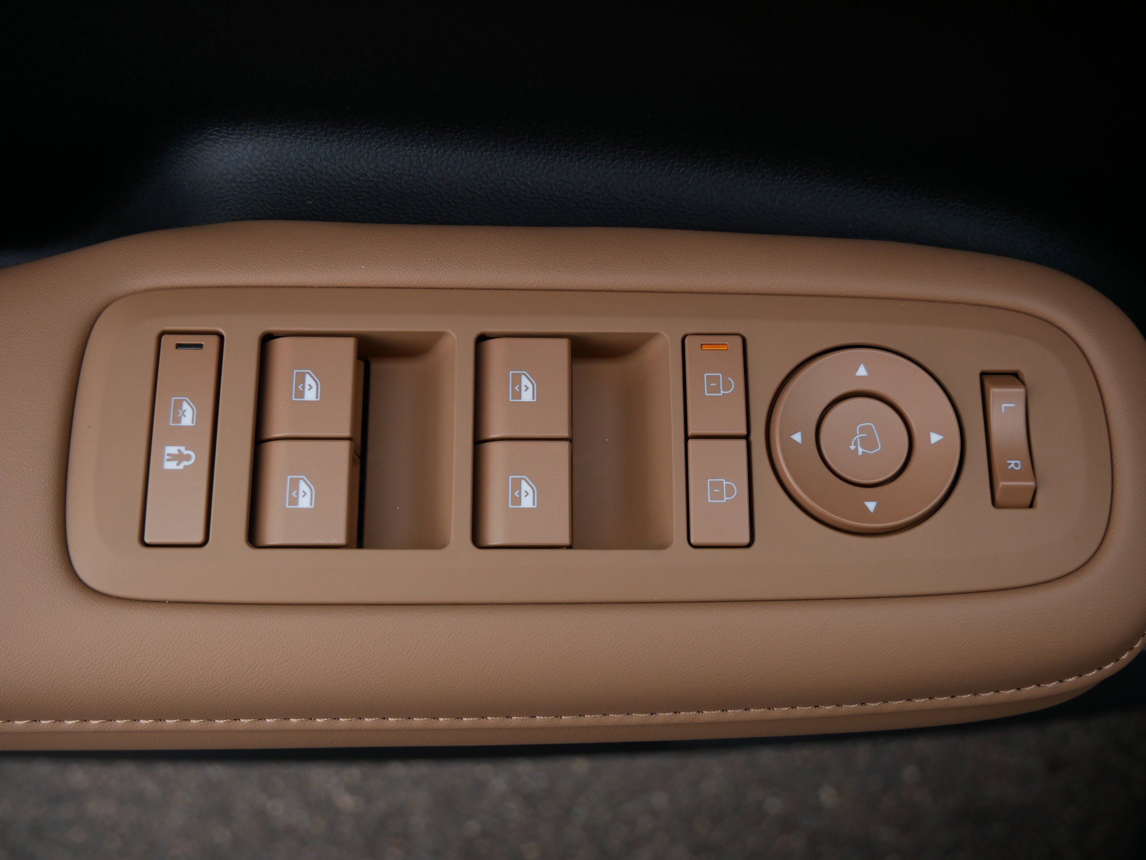 New 2026 Hyundai Santa Fe Calligraphy image 12