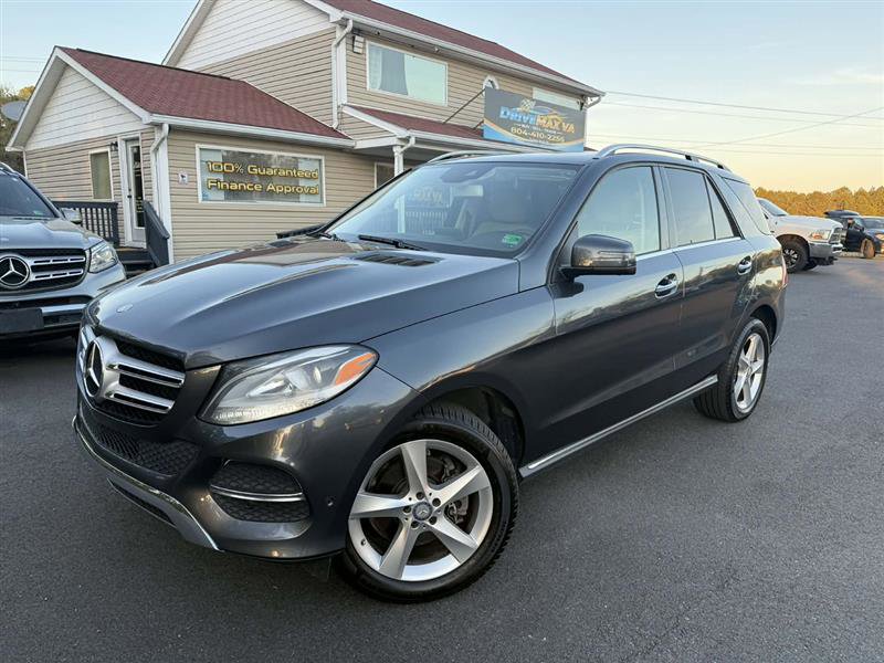 Used 2016 Mercedes-Benz GLE 350 4MATIC w/ Premium Package image 1