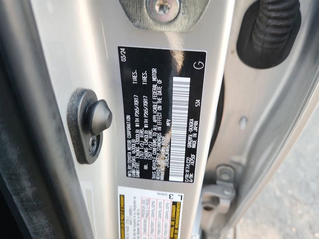 Used 2024 Toyota 4Runner TRD Off-Road Premium image 22