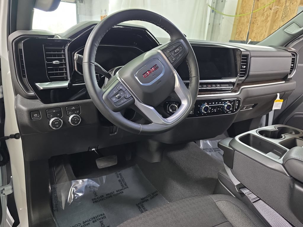 New 2026 GMC Sierra 2500 SLE AWD/4WD image 13