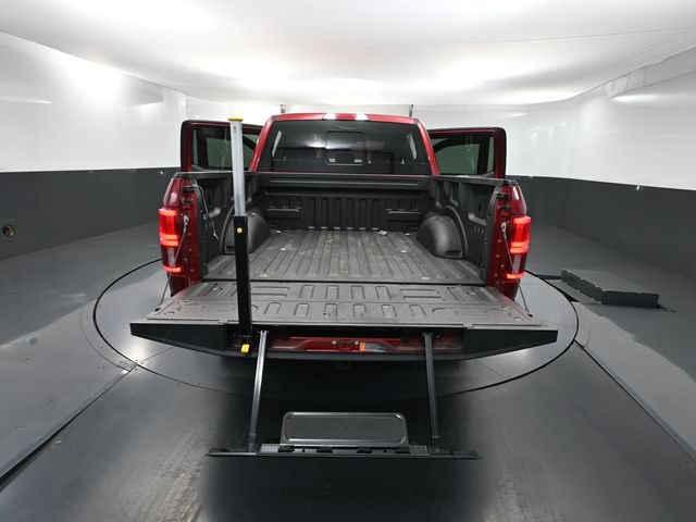Used 2019 Ford F150 Platinum w/ Equipment Group 701A Luxury AWD/4WD image 36
