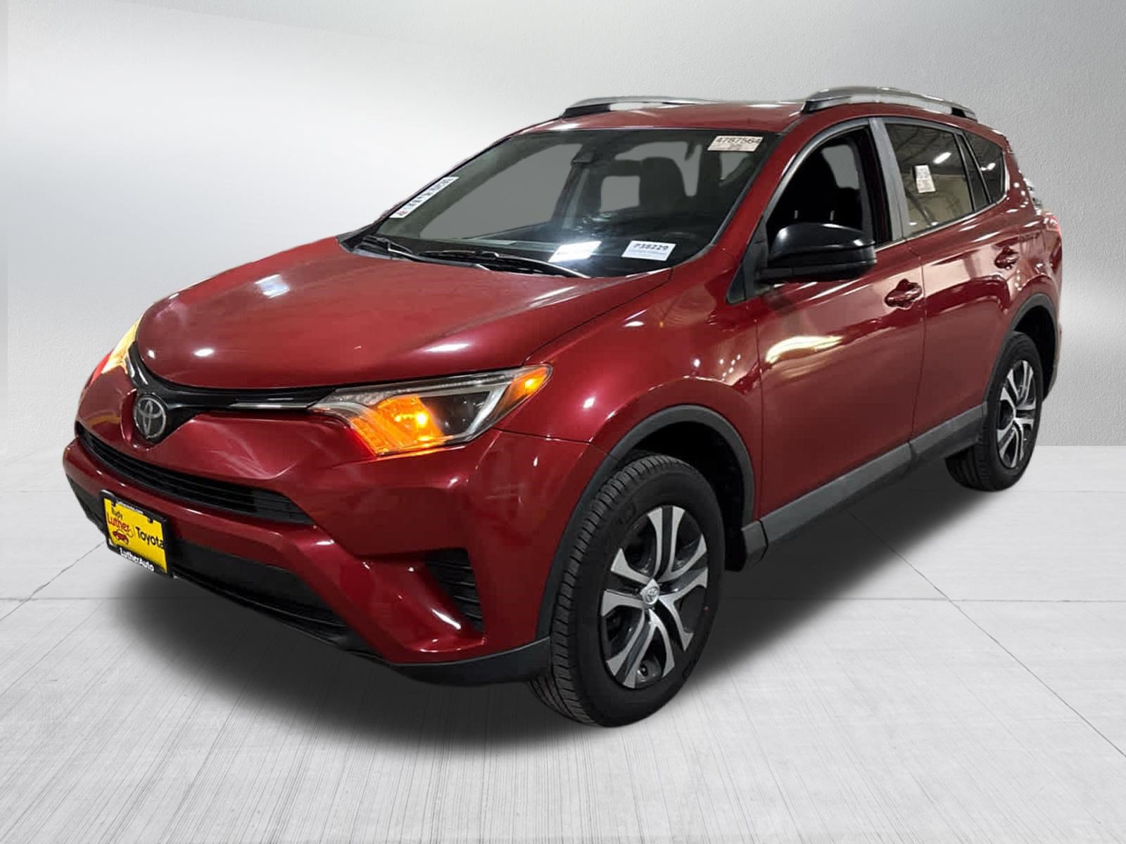 Certified 2017 Toyota RAV4 LE w/ Carpet Mat Package FWD image 3