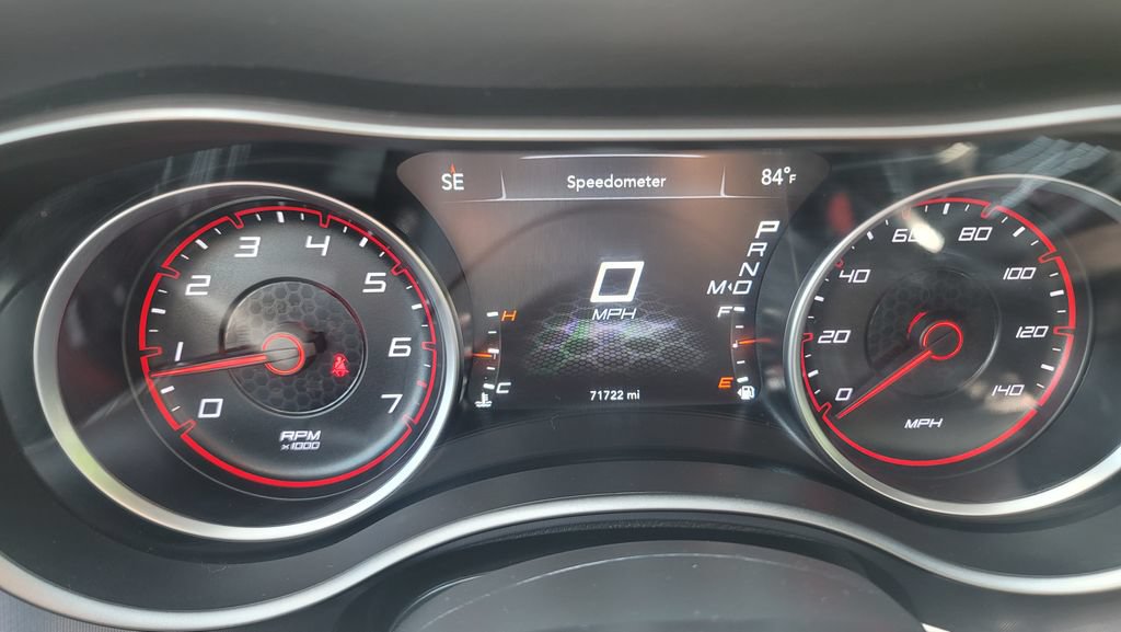 Used 2021 Dodge Charger SXT w/ Leather Interior Group RWD image 19