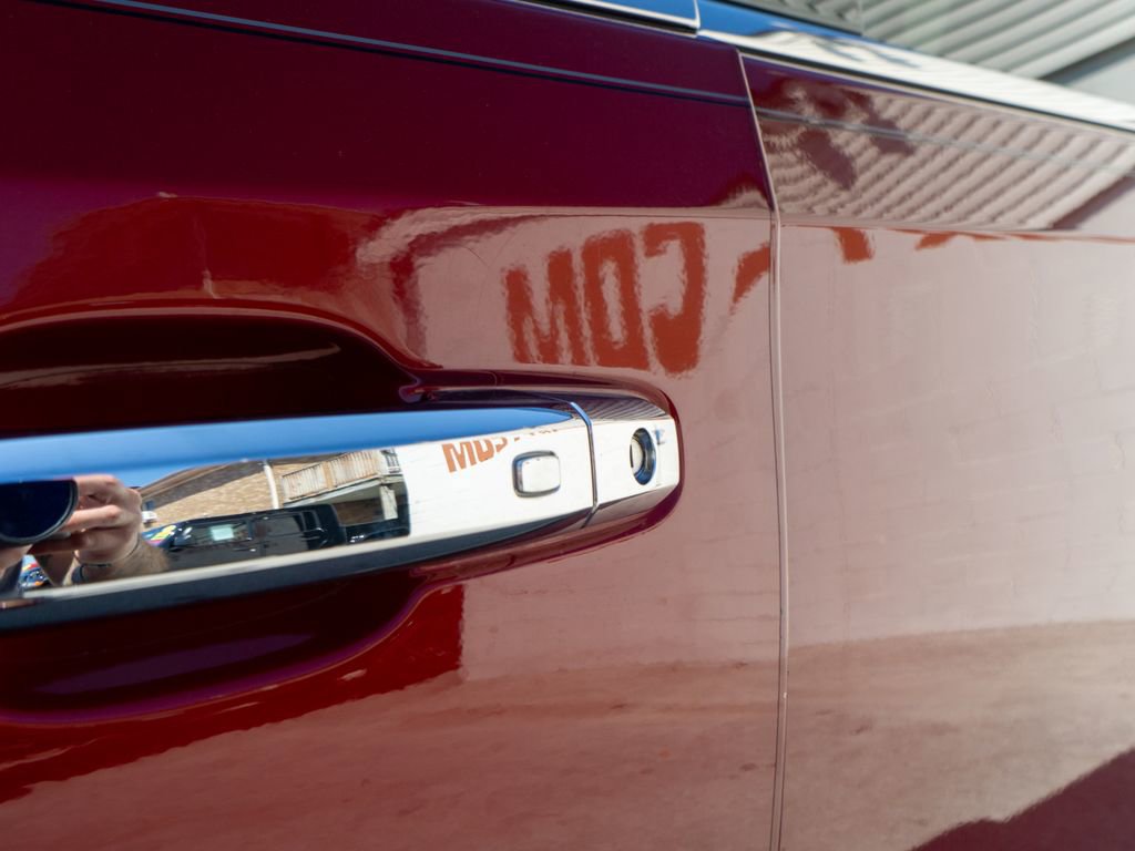 Used 2019 GMC Sierra 1500 Denali w/ Denali Ultimate Package image 11