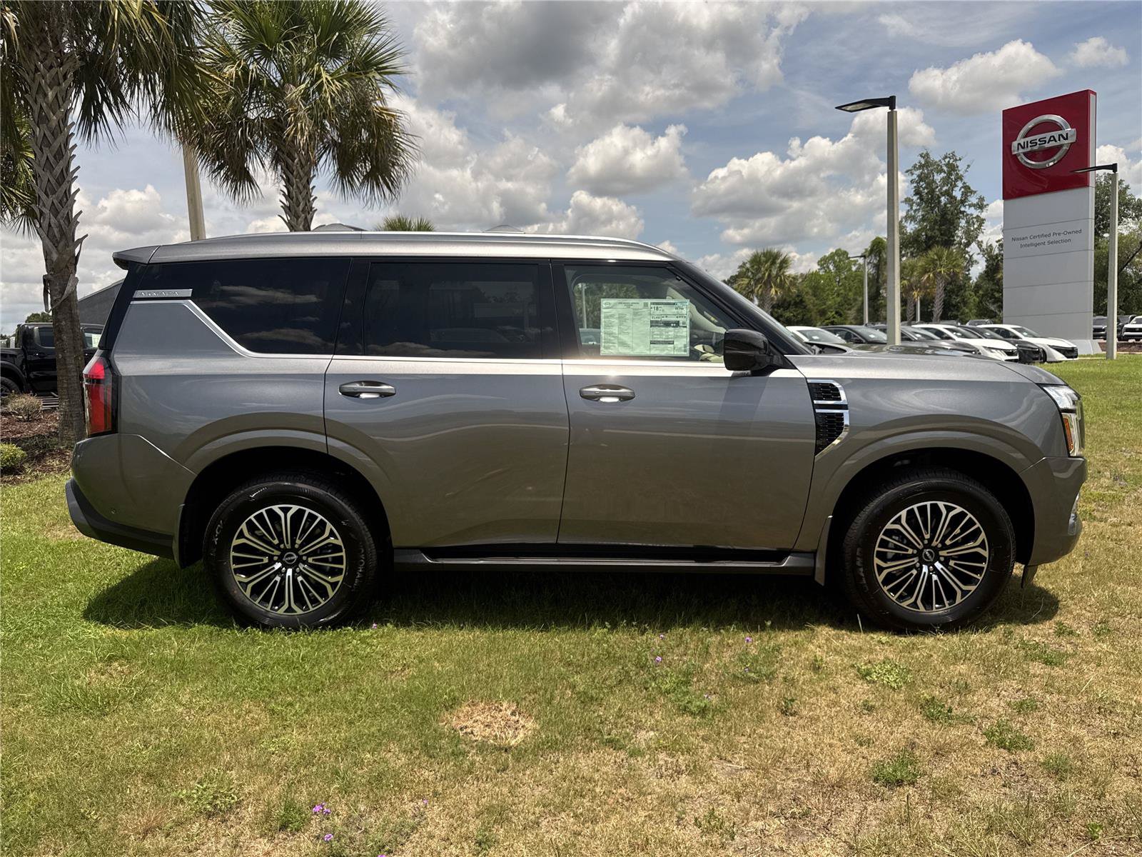 New 2026 Nissan Armada Platinum RWD image 3
