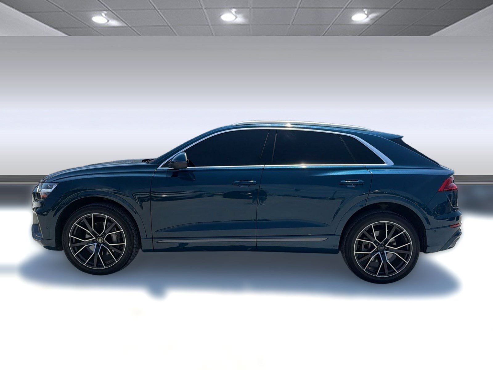 Certified 2022 Audi Q8 Premium Plus AWD/4WD image 2