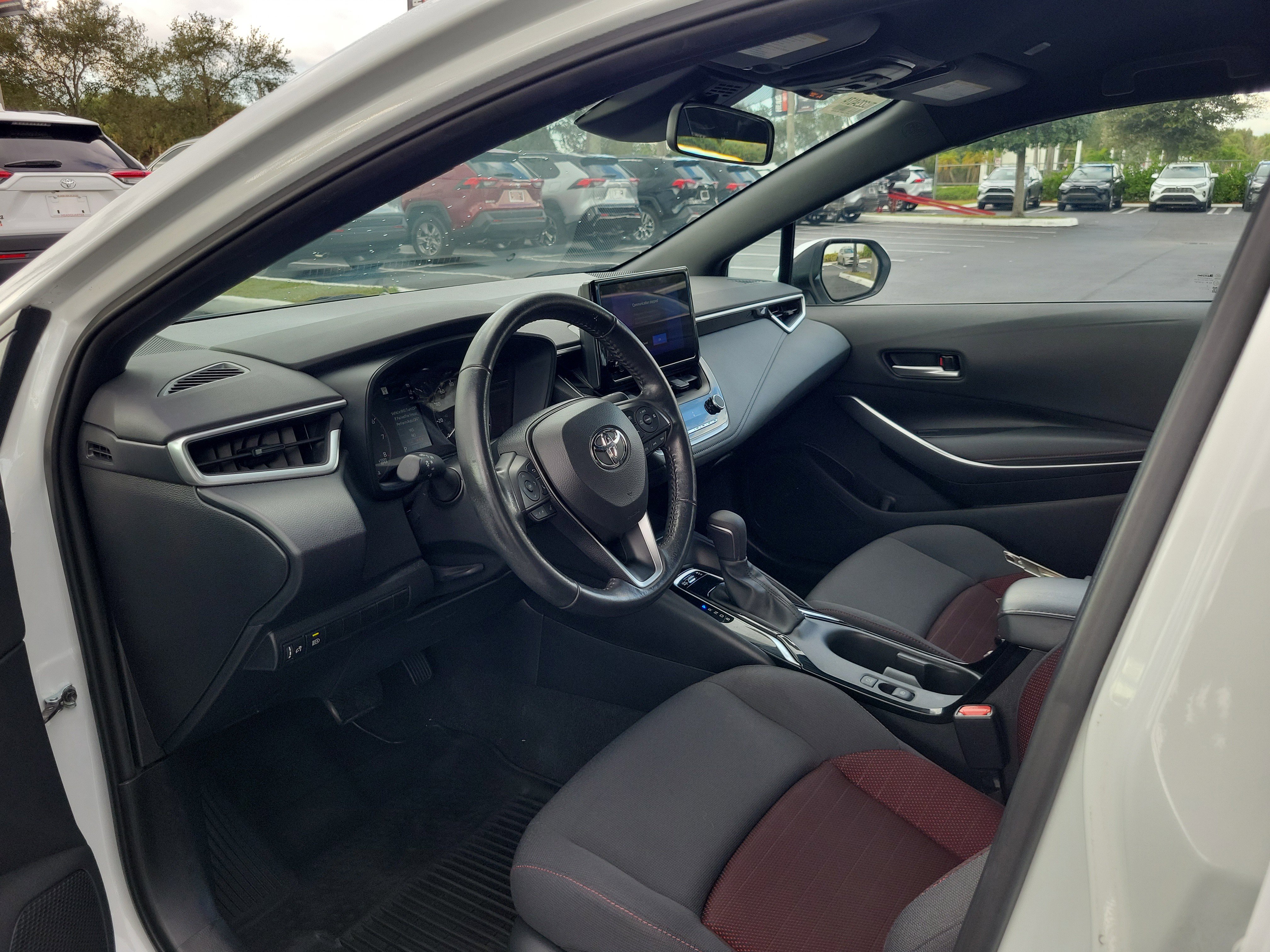 Used 2023 Toyota Corolla SE image 19