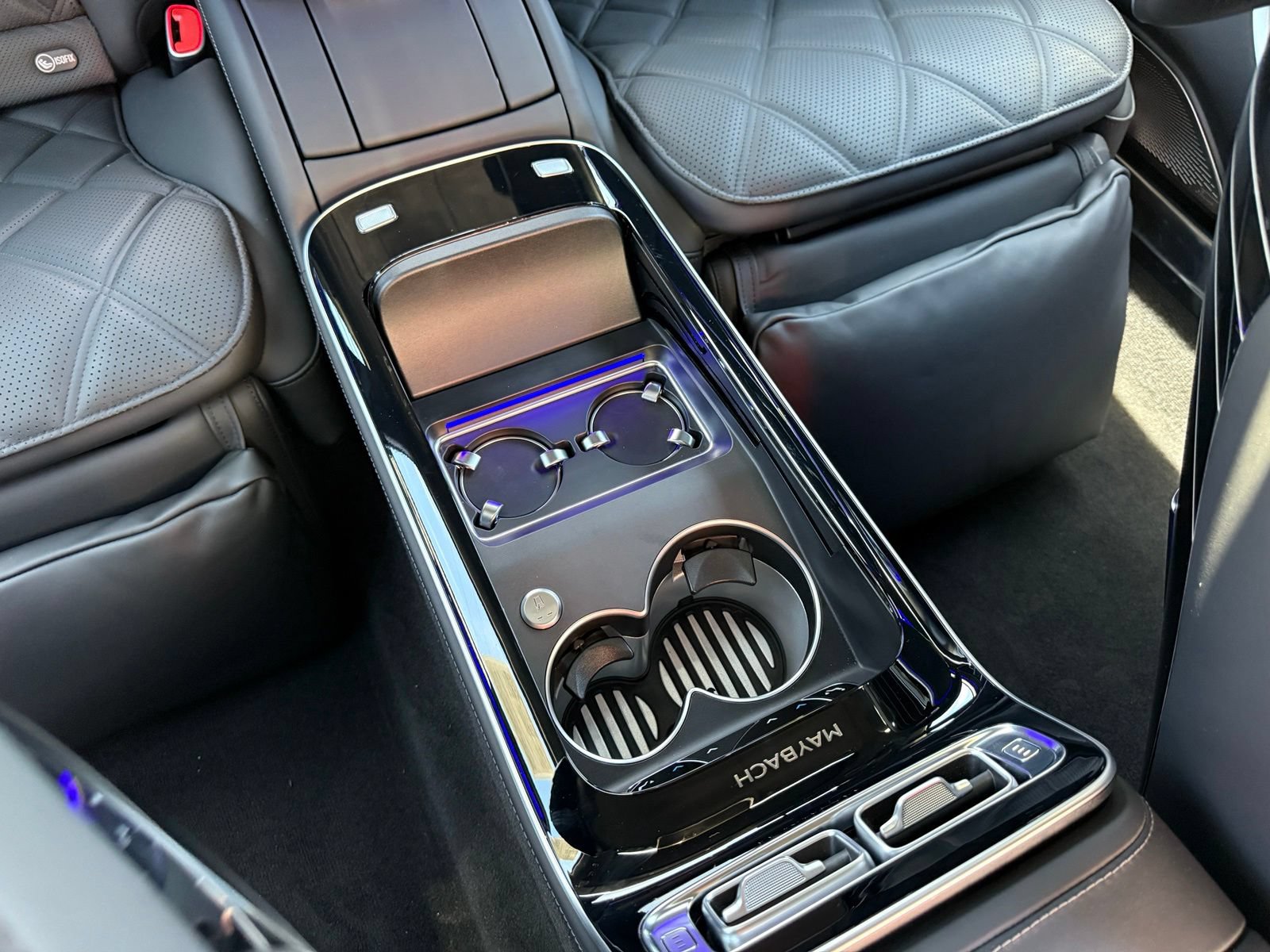 Used 2024 Mercedes-Benz Maybach S 680 4MATIC image 48