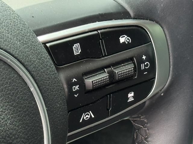 Used 2025 Kia K5 GT-Line FWD image 11