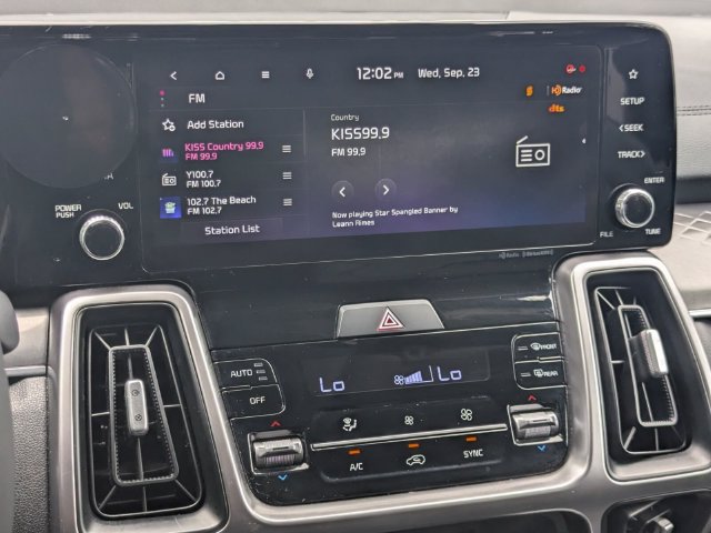 Used 2023 Kia Sorento S w/ Panoramic Sunroof Package FWD image 20
