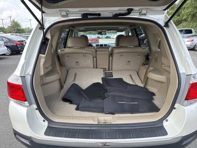 Used 2013 Toyota Highlander Limited AWD/4WD image 12