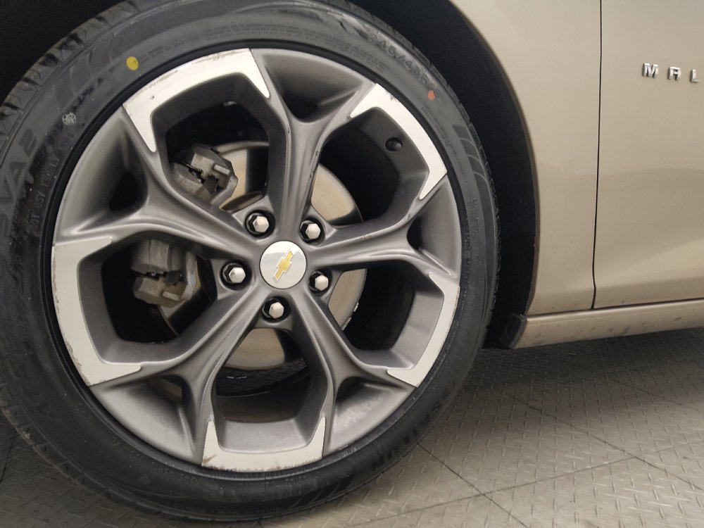 Used 2022 Chevrolet Malibu LT image 31