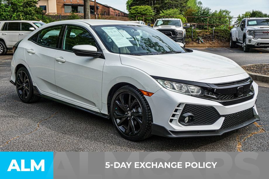 Used 2017 Honda Civic Sport image 4