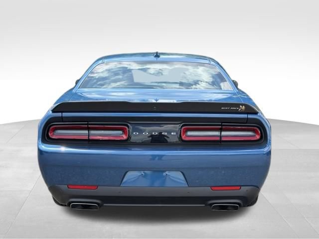 Used 2021 Dodge Challenger R/T Scat Pack RWD image 6