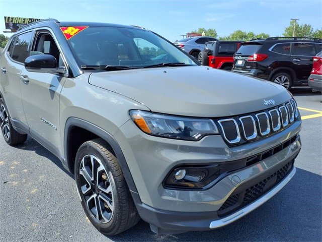 Used 2022 Jeep Compass Limited w/ Sun and Sound Group image 8