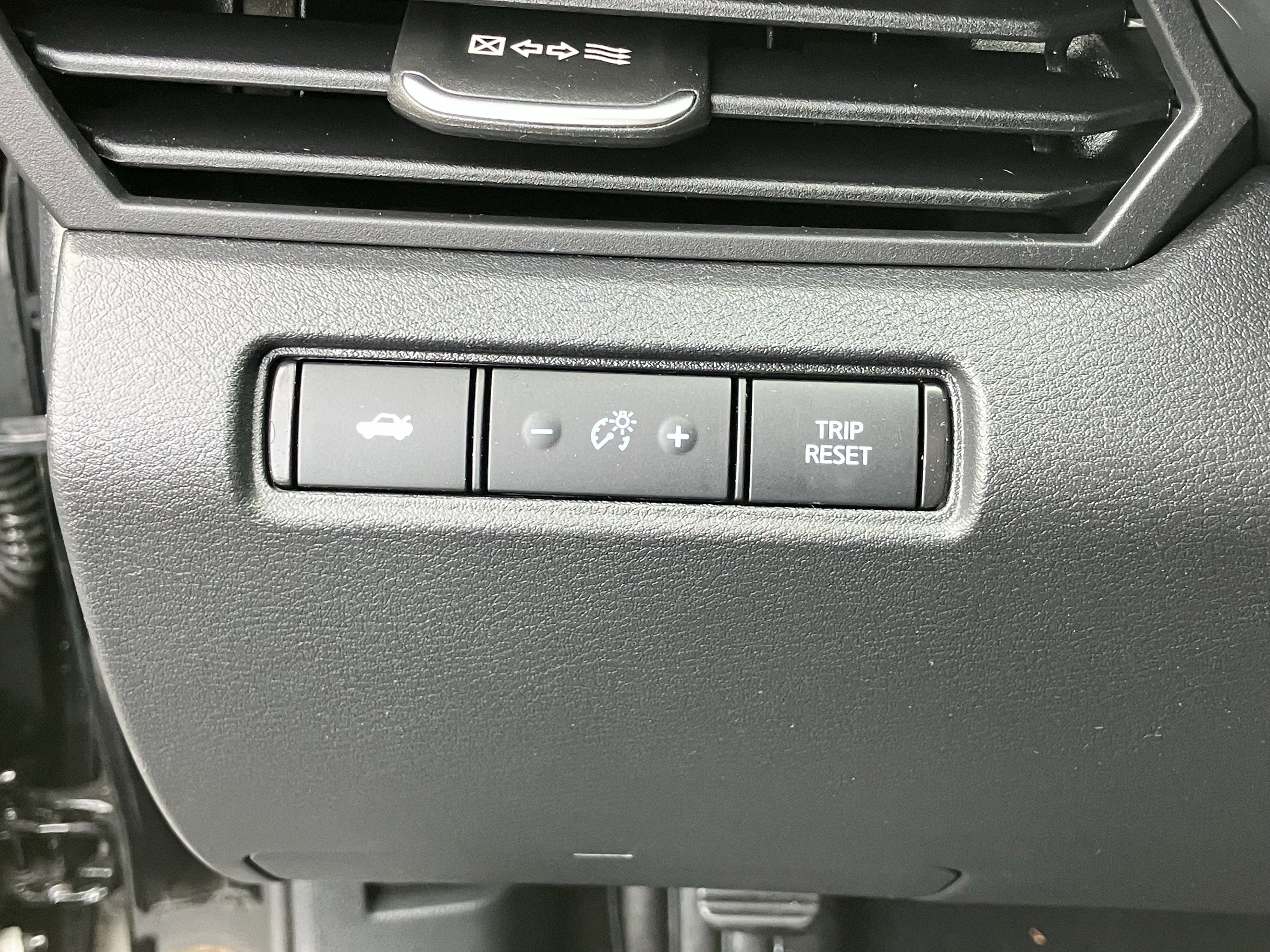 Used 2022 Nissan Altima 2.5 SR image 19