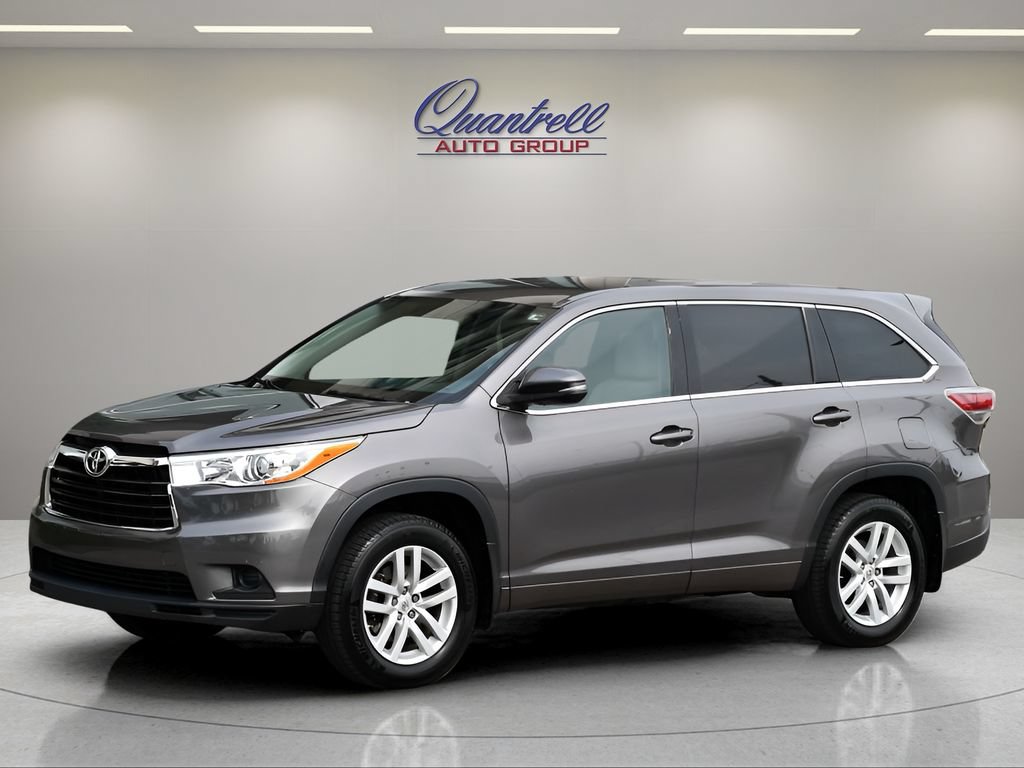 Used 2014 Toyota Highlander LE AWD/4WD image 8
