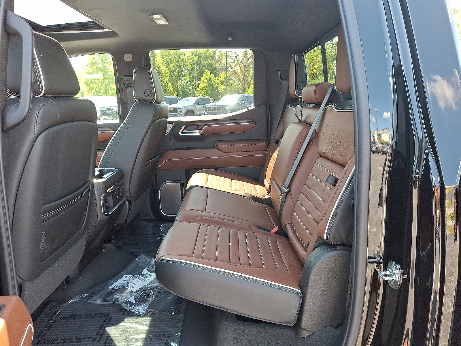 New 2026 GMC Sierra 1500 Denali Ultimate image 10