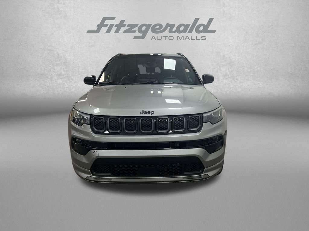 Used 2023 Jeep Compass High Altitude AWD/4WD image 11