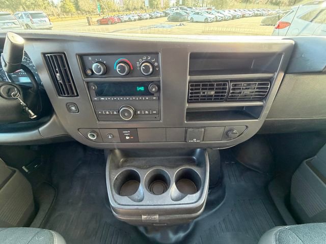 Used 2024 GMC Savana 2500 w/ Driver Convenience Package image 13