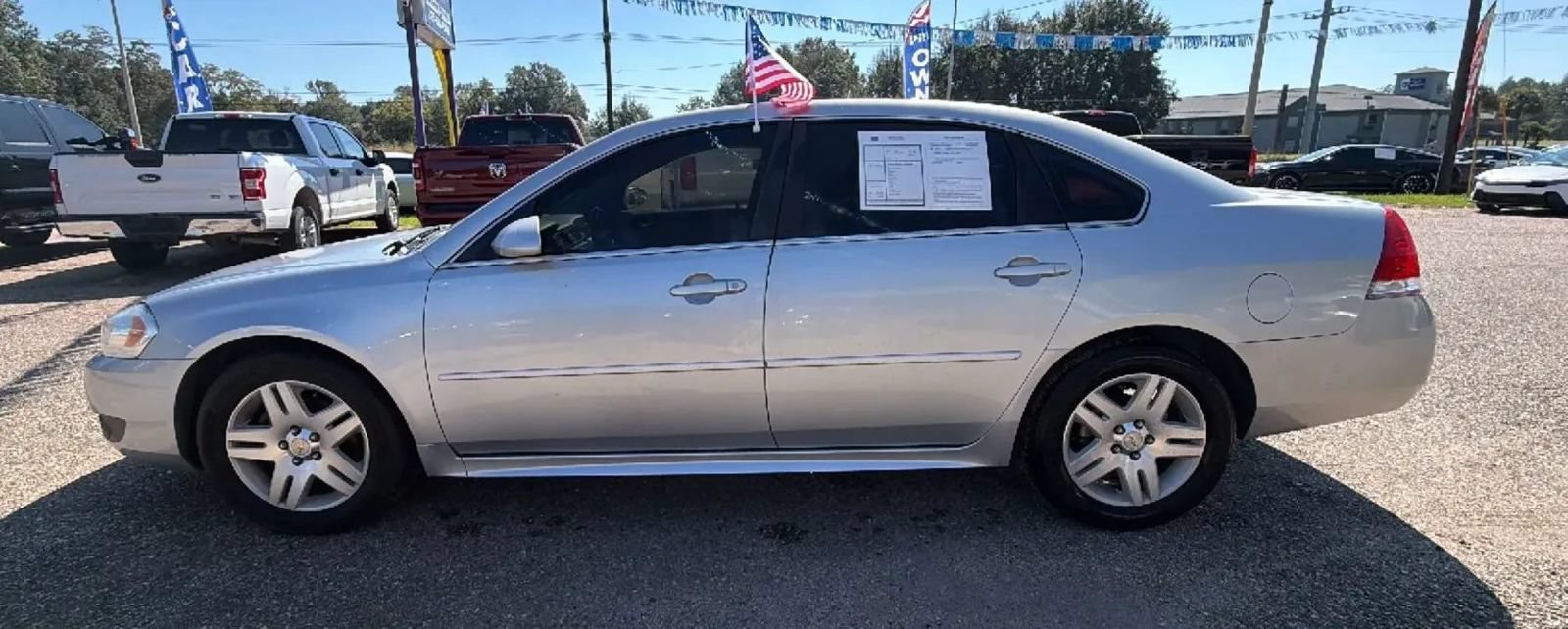 Used 2011 Chevrolet Impala LT FWD image 5
