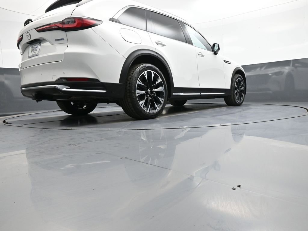 Used 2024 MAZDA CX-90 Plug-In Hybrid w/ Premium Pkg AWD/4WD image 33