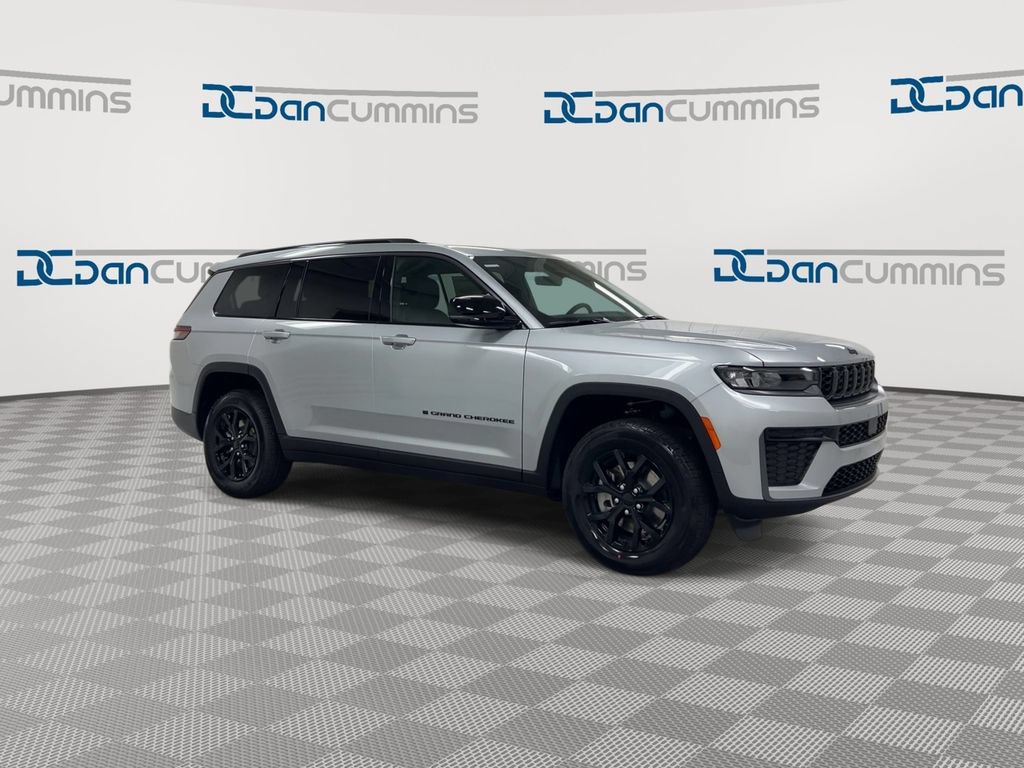 New 2026 Jeep Grand Cherokee L 4WD image 2