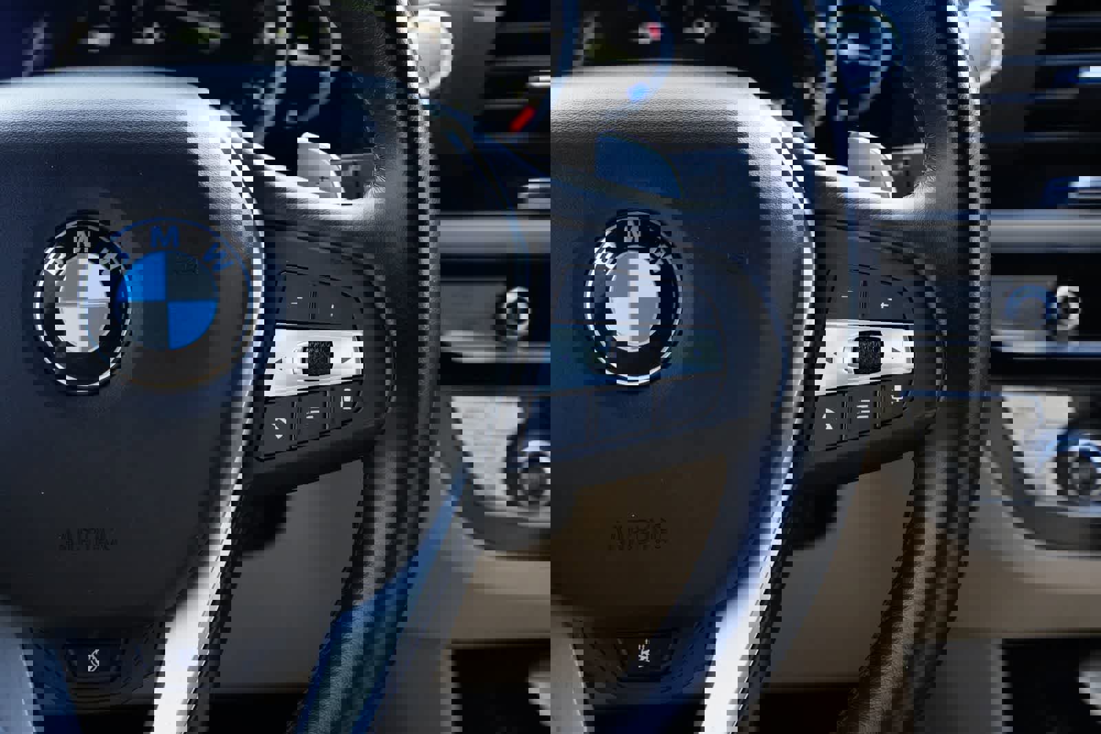 Used 2021 BMW X3 xDrive30i image 11