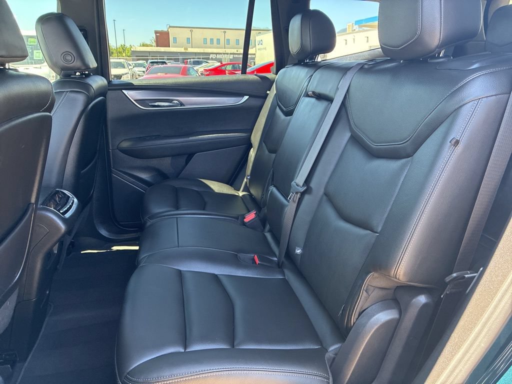Used 2024 Cadillac XT6 Luxury FWD image 11