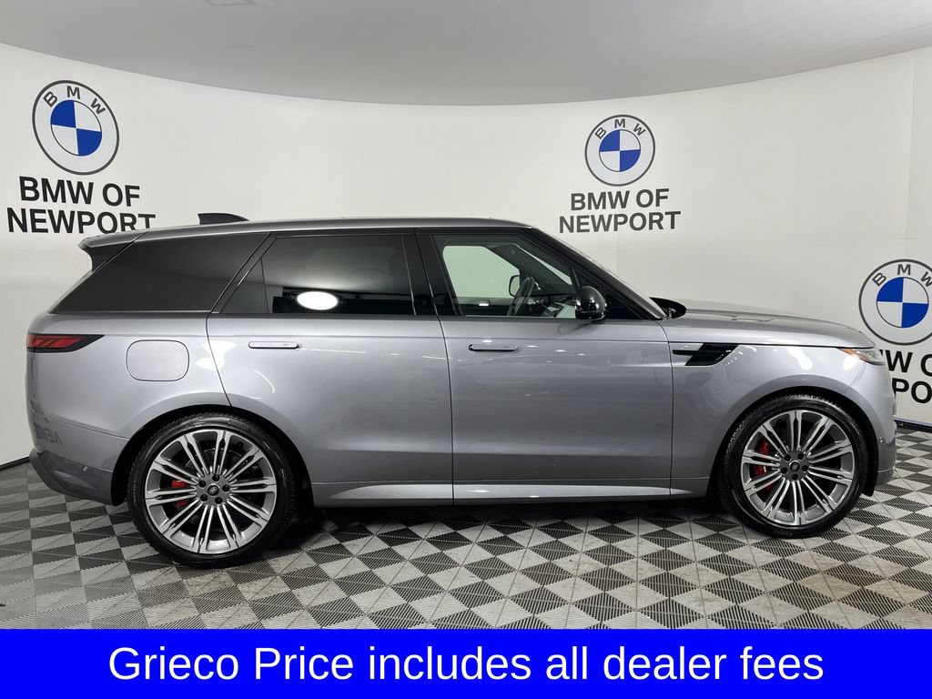 Used 2024 Land Rover Range Rover Sport Dynamic SE AWD/4WD image 11