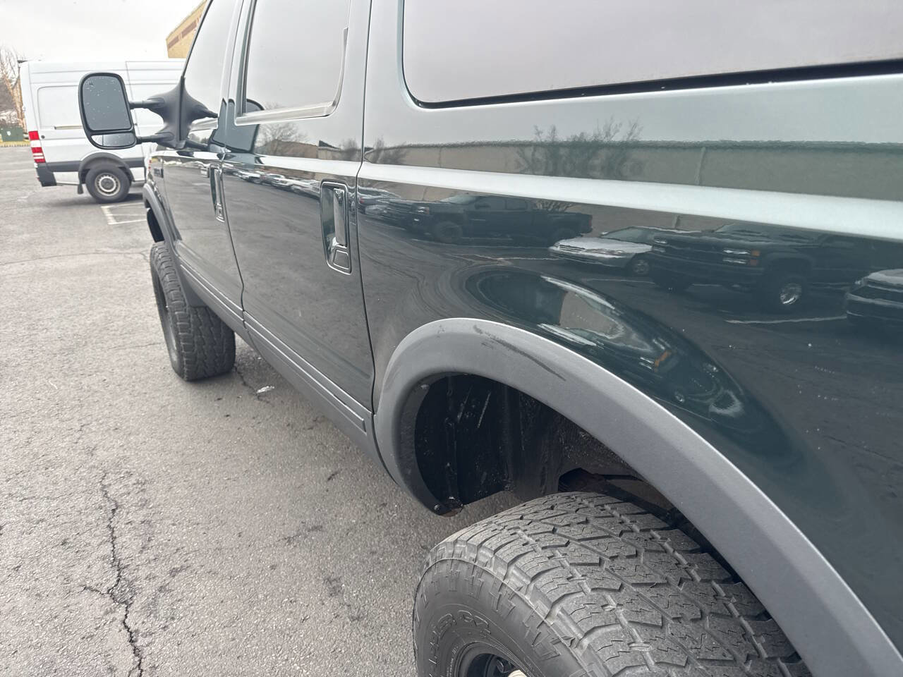 Used 2003 Ford Excursion Limited image 25