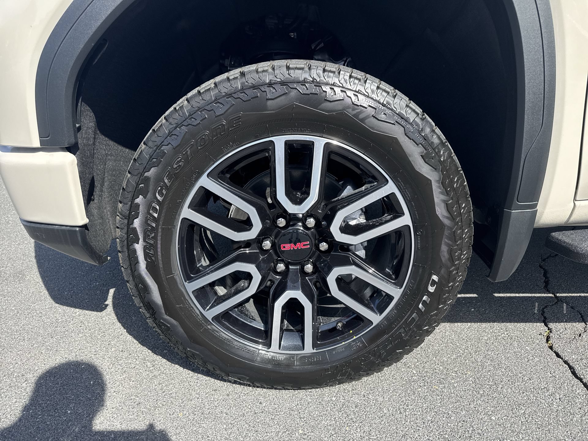 New 2026 GMC Sierra 1500 AT4 AWD/4WD image 19